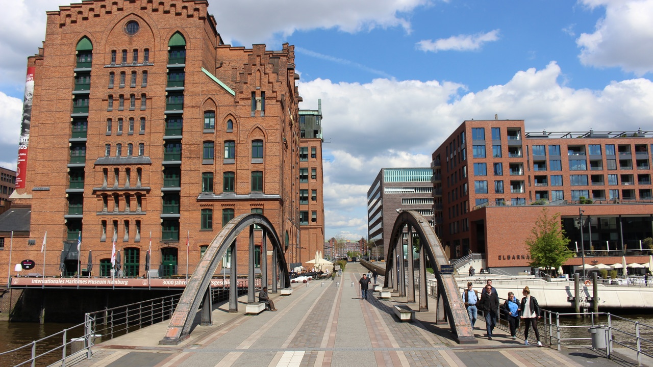 Hamburg HafenCity Bridge